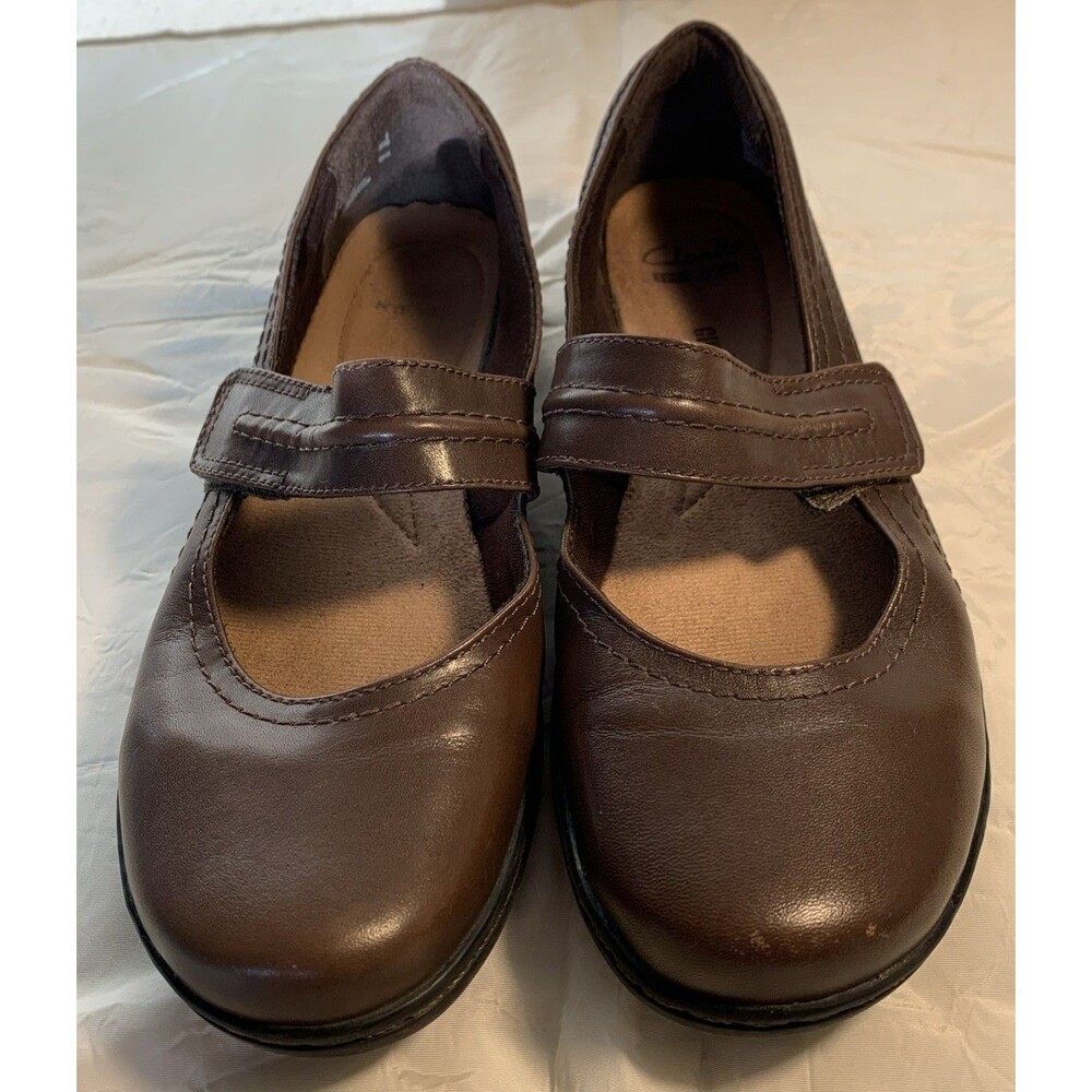 Clarks Soft Cushion Collection Mary Jane Shoes Womens 7.5 M Brown Slip Ons